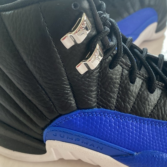 NIKE Air Jordan 12 Retro Women’s AO6068-004 Black/ Hyper Royal Sneakers Size 7.5 - Picture 10 of 10
